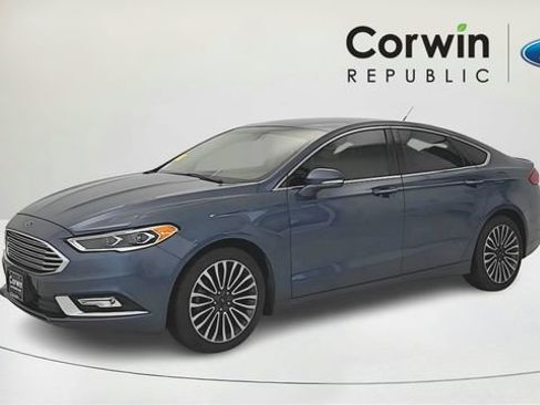 Used 2018 Ford Fusion Titanium AWD/4WD image 3