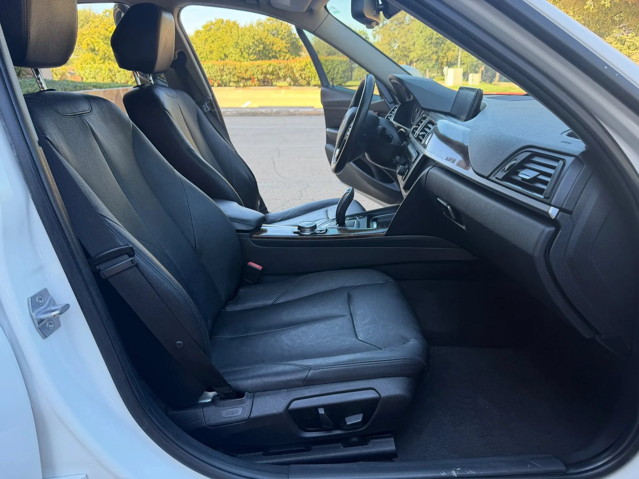 Used 2014 BMW 328i Sedan RWD image 10
