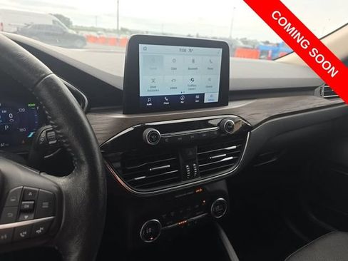 Used 2020 Ford Escape Titanium w/ Titanium Premium Package 2.0 AWD/4WD image 8