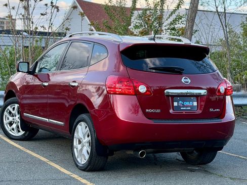 Used 2013 Nissan Rogue SL AWD/4WD image 3