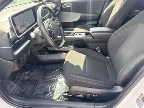 Used 2024 Hyundai Ioniq 6 SE RWD image 14