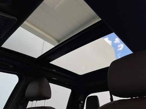 Used 2024 Nissan Titan Platinum Reserve w/ Moonroof Package AWD/4WD image 14