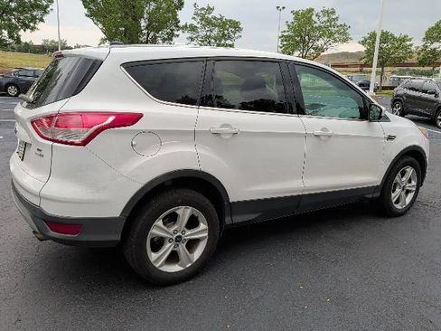 Used 2015 Ford Escape SE AWD/4WD image 4