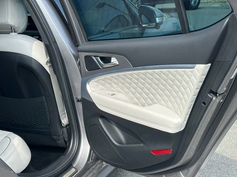 Used 2024 Genesis G70 3.3T Advanced w/ Sport Prestige Package image 20