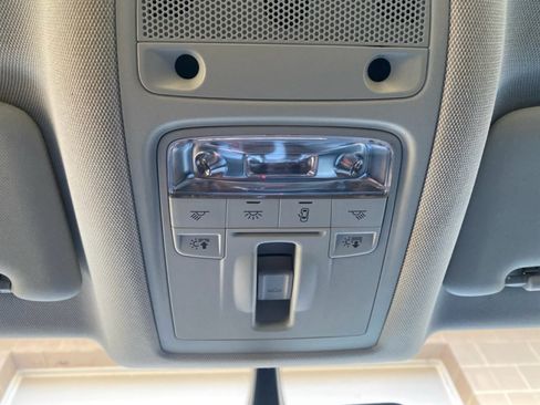 Used 2017 Audi Q3 2.0T Premium image 19