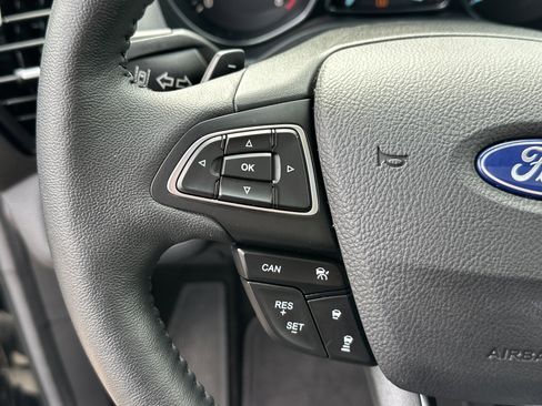 Used 2017 Ford Escape Titanium w/ Equipment Group 301A image 19