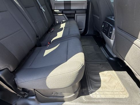 Used 2018 Ford F150 XL w/ Equipment Group 101A Mid AWD/4WD image 15