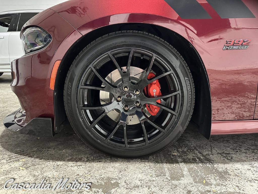 Used 2017 Dodge Charger R/T Scat Pack w/ Driver Confidence Group RWD image 29
