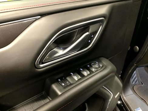 Used 2022 Chevrolet Tahoe RST w/ Luxury Package image 28