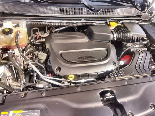 Used 2023 Chrysler Pacifica Touring-L FWD image 10