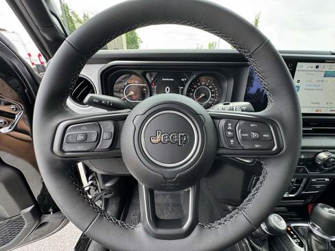 New 2025 Jeep Wrangler Sport S image 18