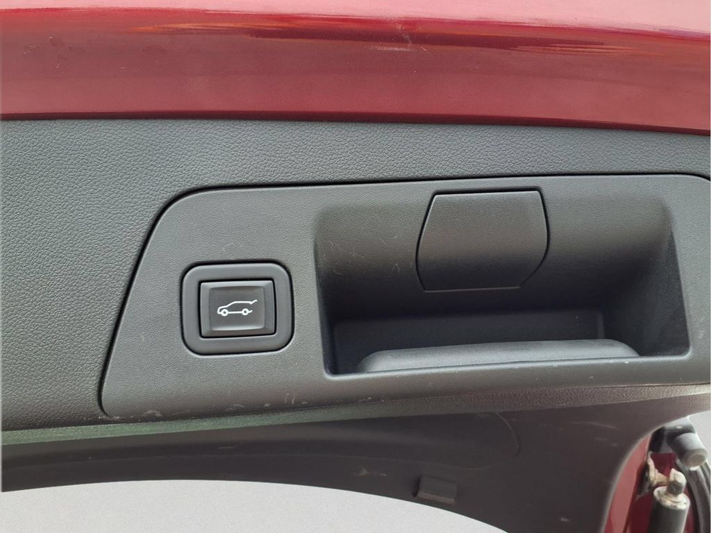 Certified 2023 Buick Envision Avenir AWD/4WD image 26