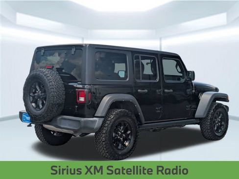 Used 2022 Jeep Wrangler Unlimited Sport AWD/4WD image 6