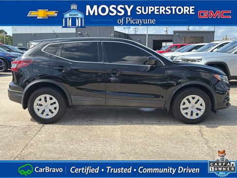 Certified 2020 Nissan Rogue Sport S FWD image 7