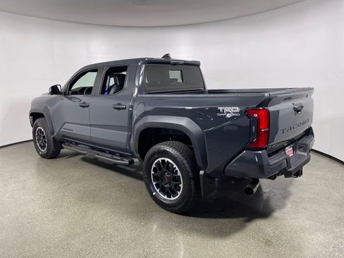 New 2026 Toyota Tacoma TRD Off-Road AWD/4WD image 5