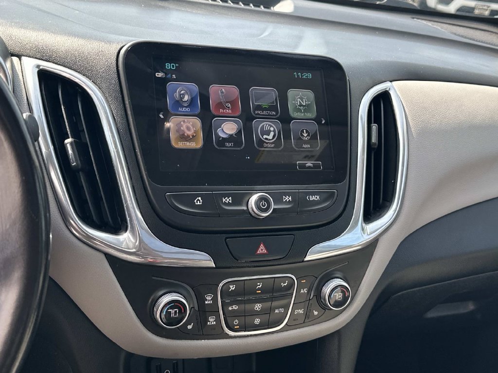 Used 2018 Chevrolet Equinox LT w/ Sun & Infotainment Package AWD/4WD image 3