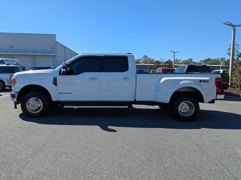 Used 2022 Ford F350 XLT w/ XLT Premium Package image 6