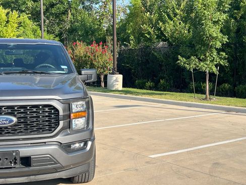 Used 2023 Ford F150 XL w/ STX Appearance Package RWD image 3
