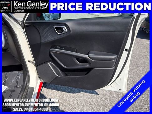 Used 2020 Kia Soul GT-Line FWD image 24