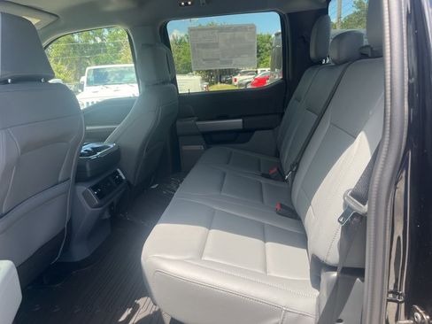 New 2025 Ford F150 Lightning Flash AWD/4WD image 8