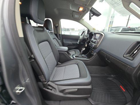 Used 2022 Chevrolet Colorado Z71 image 12