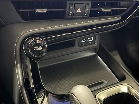 Used 2026 Lexus NX 350 F Sport w/ Accessory Package (2T) AWD/4WD image 24