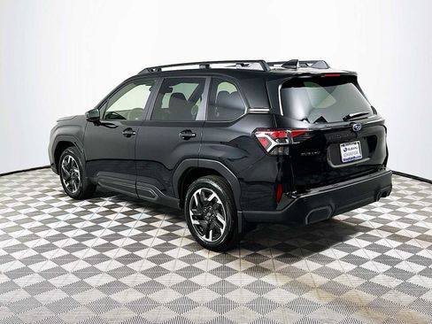 Used 2025 Subaru Forester Limited image 4