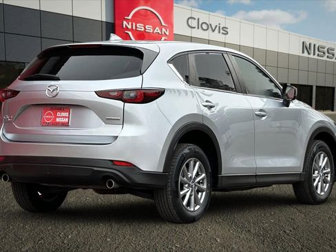Used 2023 MAZDA CX-5 AWD 2.5 S w/ Preferred Package image 3