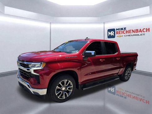 Used 2022 Chevrolet Silverado 1500 LT w/ All Star Edition Plus RWD image 8