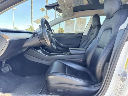 Used 2019 Tesla Model 3 Long Range image 19