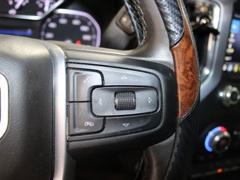 Used 2020 GMC Sierra 1500 SLT w/ SLT Premium Package image 23