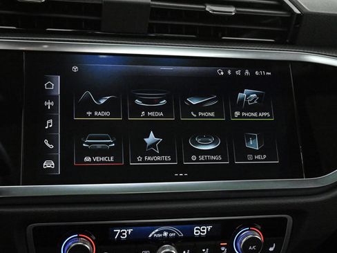 Certified 2025 Audi Q3 2.0T Premium Plus w/ Premium Plus Package image 13