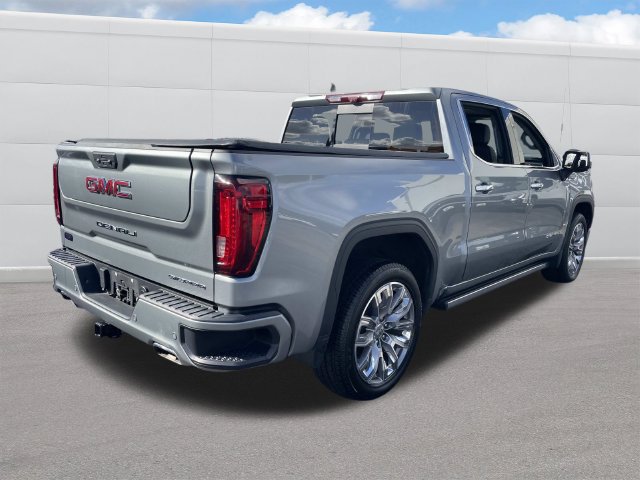 Used 2024 GMC Sierra 1500 Denali w/ Denali Reserve Package AWD/4WD image 7