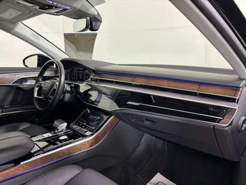 Used 2024 Audi A8 L 3.0T AWD/4WD image 23