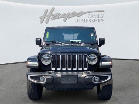 Used 2021 Jeep Wrangler Unlimited Sahara AWD/4WD image 9