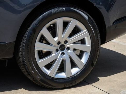 New 2026 Land Rover Range Rover Long Wheelbase SE AWD/4WD image 66