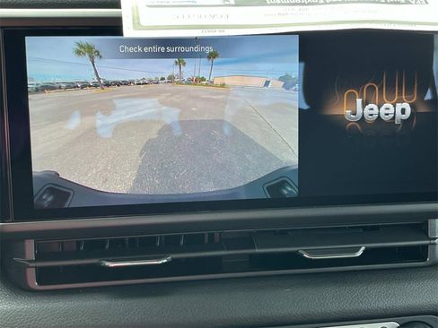 New 2026 Jeep Gladiator Sport image 14