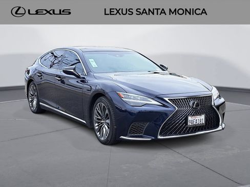 Used 2022 Lexus LS 500 w/ Interior Upgrade Package RWD image 3