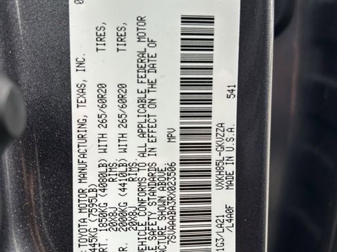 Certified 2024 Toyota Sequoia Platinum image 24