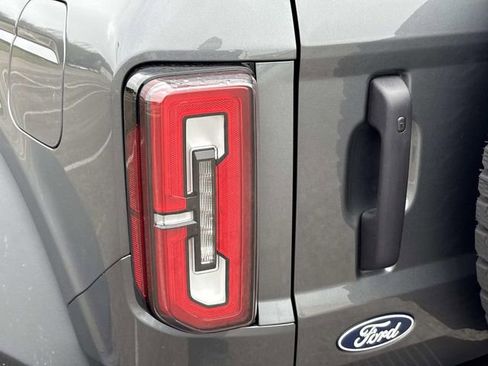 New 2026 Ford Bronco Badlands image 12