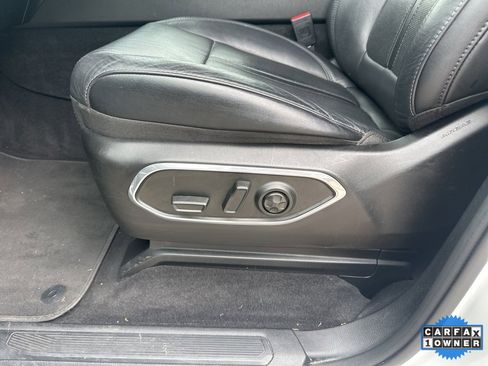 Used 2024 Jeep Wagoneer L Series II w/ Flexible Seating Group image 67