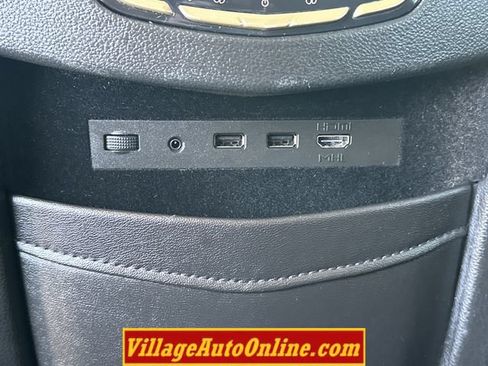 Used 2019 Cadillac Escalade ESV Premium Luxury AWD/4WD image 41