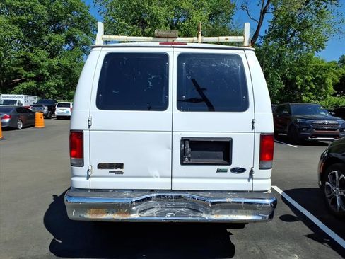 Used 2014 Ford E-250 and Econoline 250 w/ Power Group RWD image 15