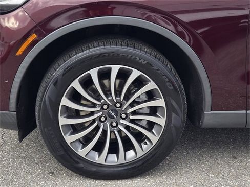 Used 2020 Lincoln Aviator Reserve w/ Equipment Group 201A image 10