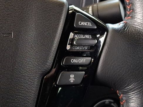 Used 2024 Nissan Frontier PRO-4X w/ Technology Package AWD/4WD image 23