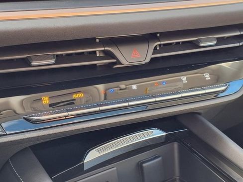 New 2026 Buick Envision Sport Touring AWD/4WD image 9