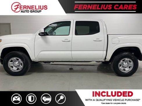 Used 2023 Toyota Tacoma SR image 4
