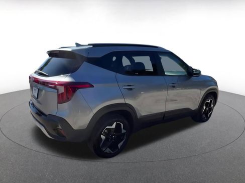 Used 2025 Kia Seltos S image 15
