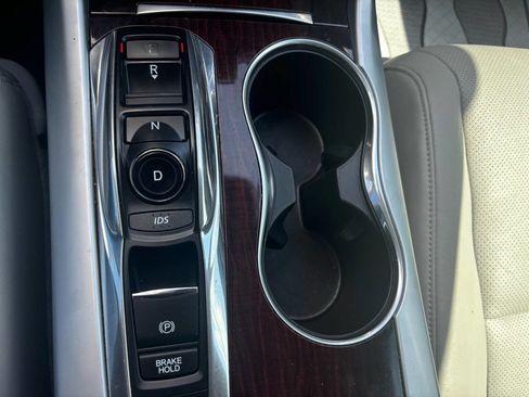 Used 2016 Acura TLX image 33