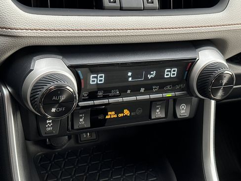 New 2025 Toyota RAV4 XLE Premium image 20